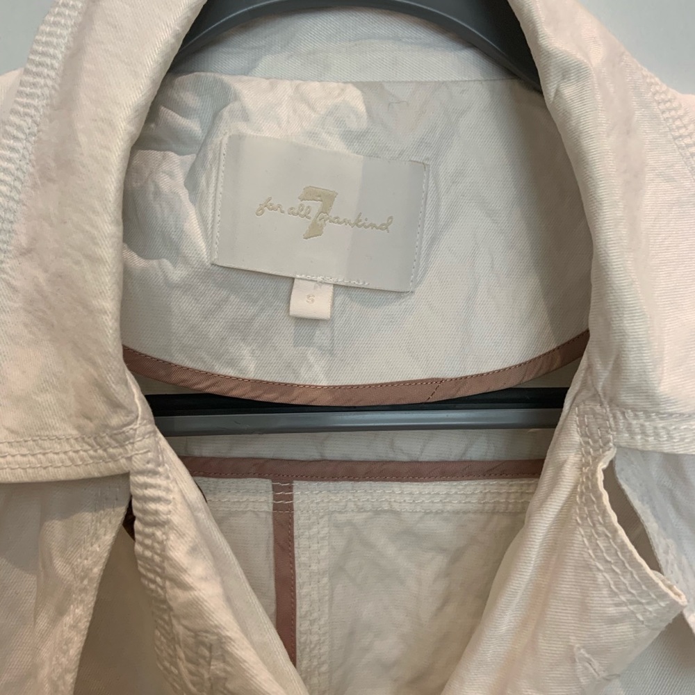 Jacket - Picture 4 of 4